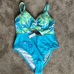 Cupshe one piece bathing suit